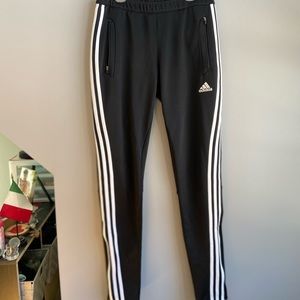 -Adidas- Training Joggers